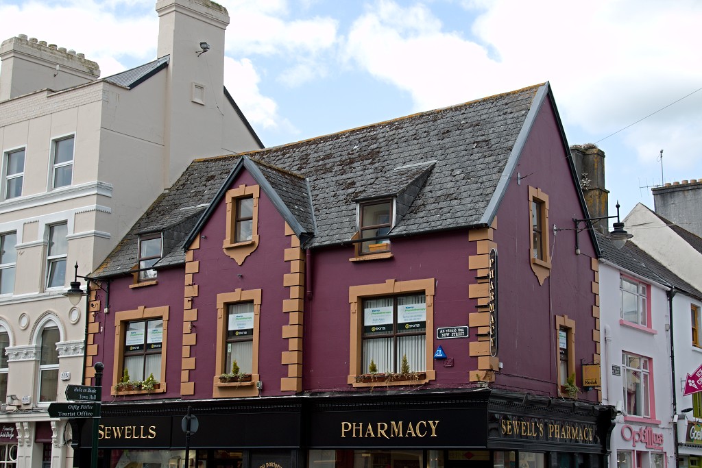 dingle killarney eire ierland Ierse graafschap ring of kerry de dolfijn Fungie Mount Brandon whiskey irish pub ale bisdom